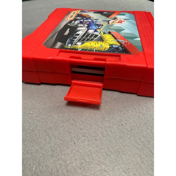 Matchbox Pop Up Adventure Playset Auto Center 2005 - Picture 4 of 12